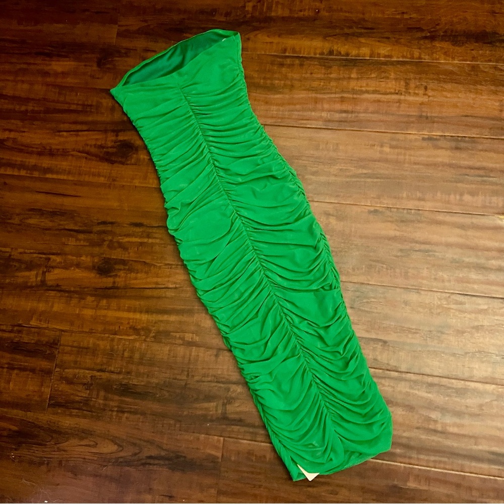 New Bright Green Bodycon Strapless Midi Ruched Dress XS - Picture 4 of 4